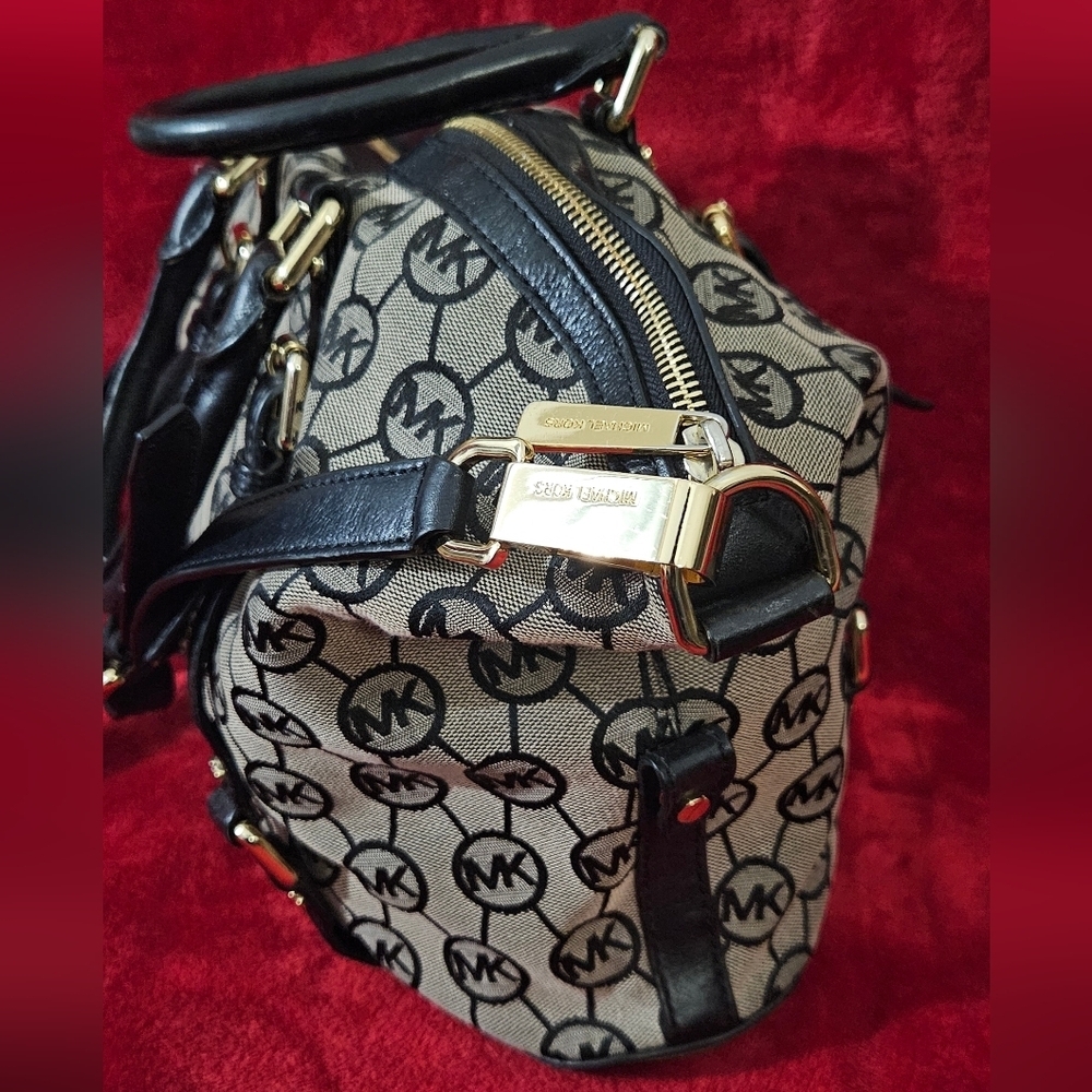 Michael Kors Bedford Satchel Black & Gray Jacquard Signature Satchel - Picture 3 of 16